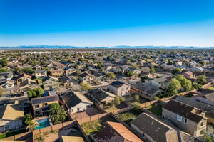 W Rimrock St-044