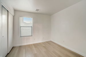 W Rimrock St-020