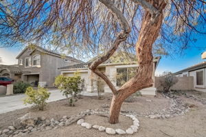 W Rimrock St-003