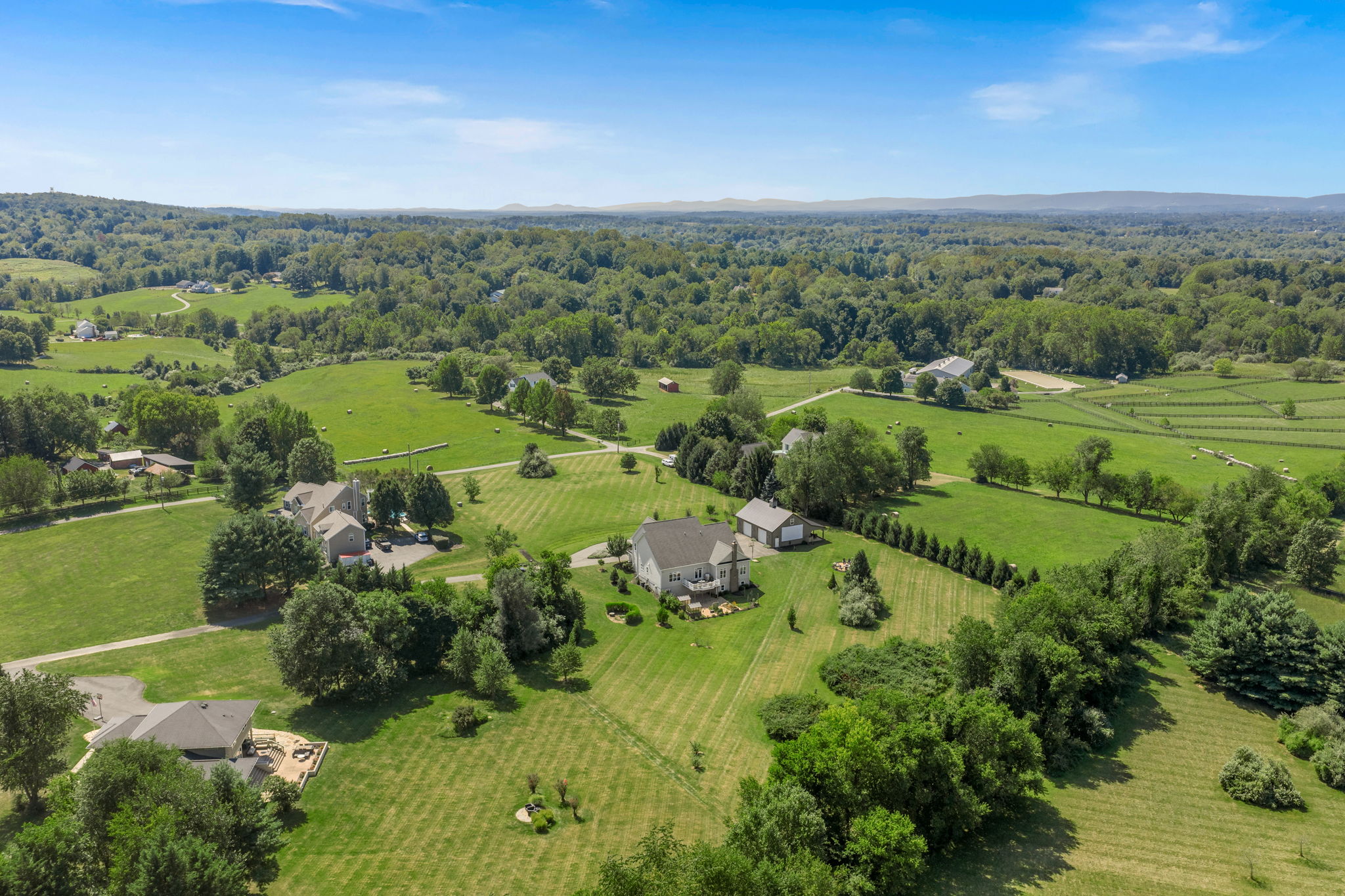  Photo 130