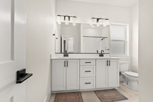  Photo 46