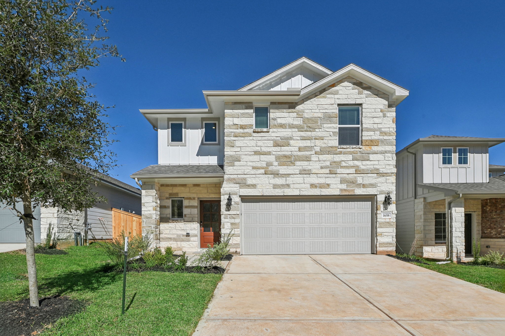 Houston - Montgomery Oaks - 1658 Shae Oak Ln, Conroe, TX 77304 - 002