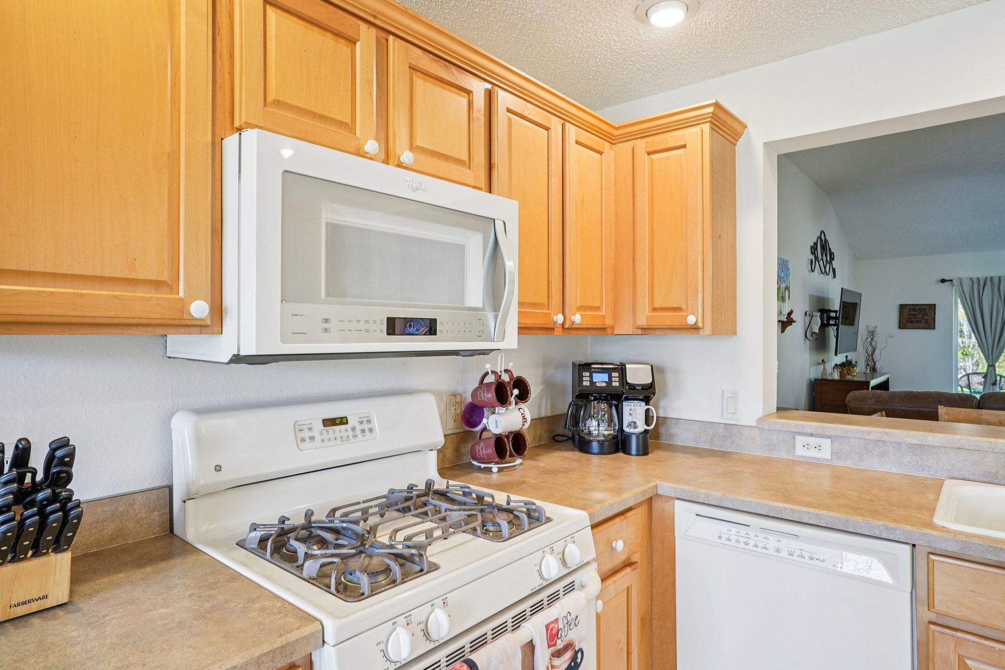 SE 77th Northridge Ct-S1504-019.jpg