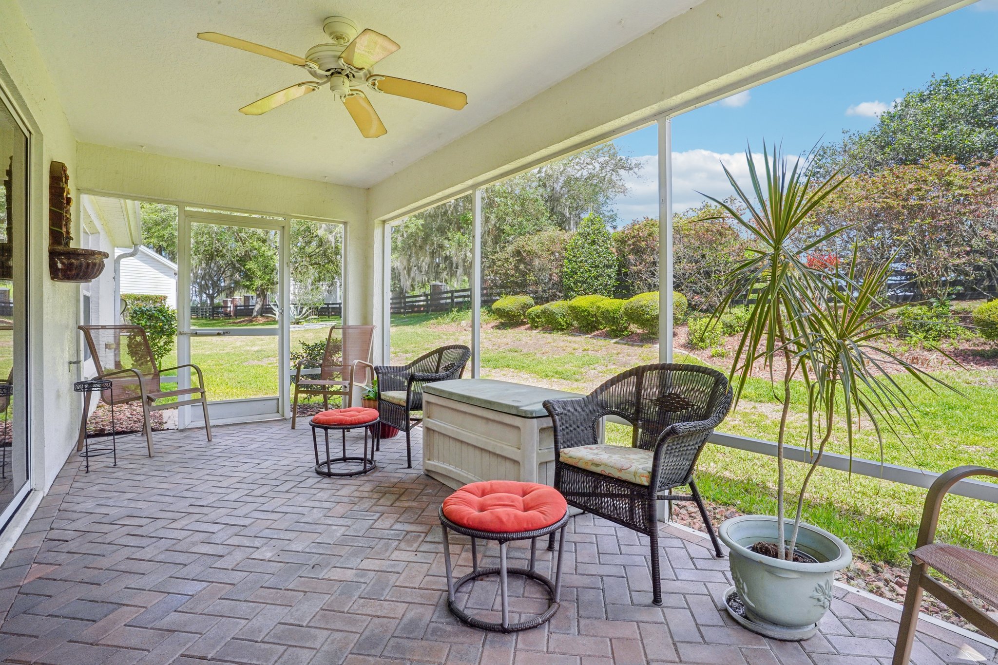 SE 77th Northridge Ct-S1504-038.jpg