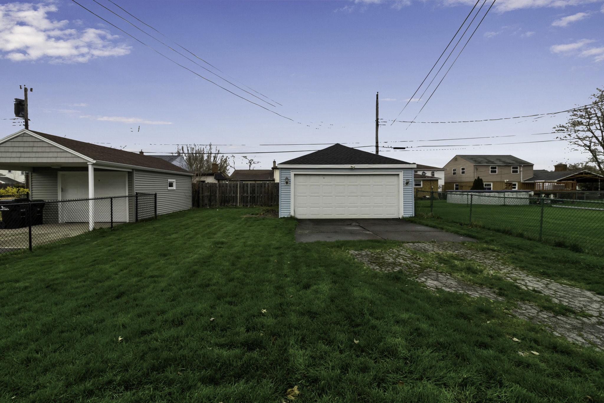  Photo 4