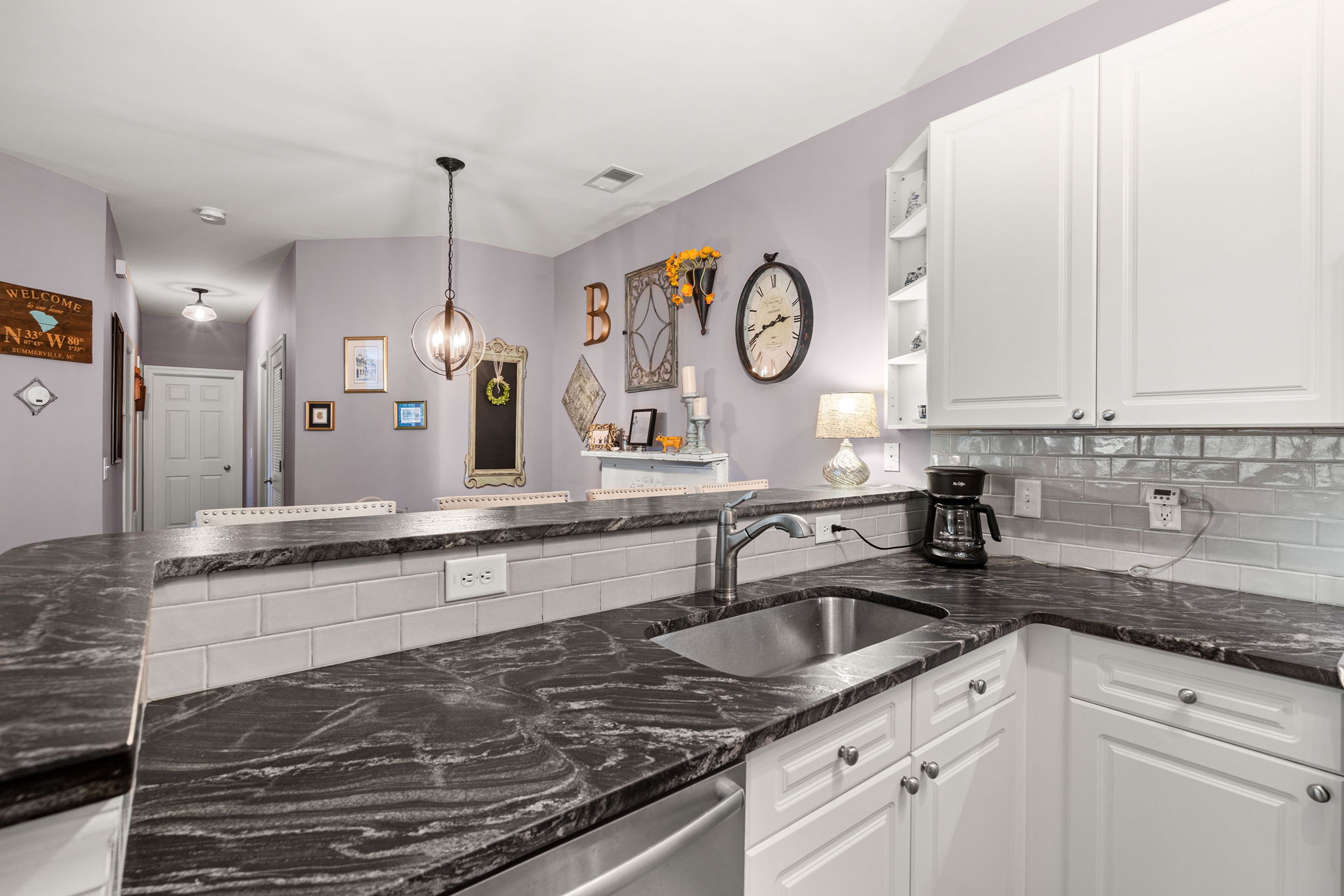Leathered Granite Counters in Kitchen