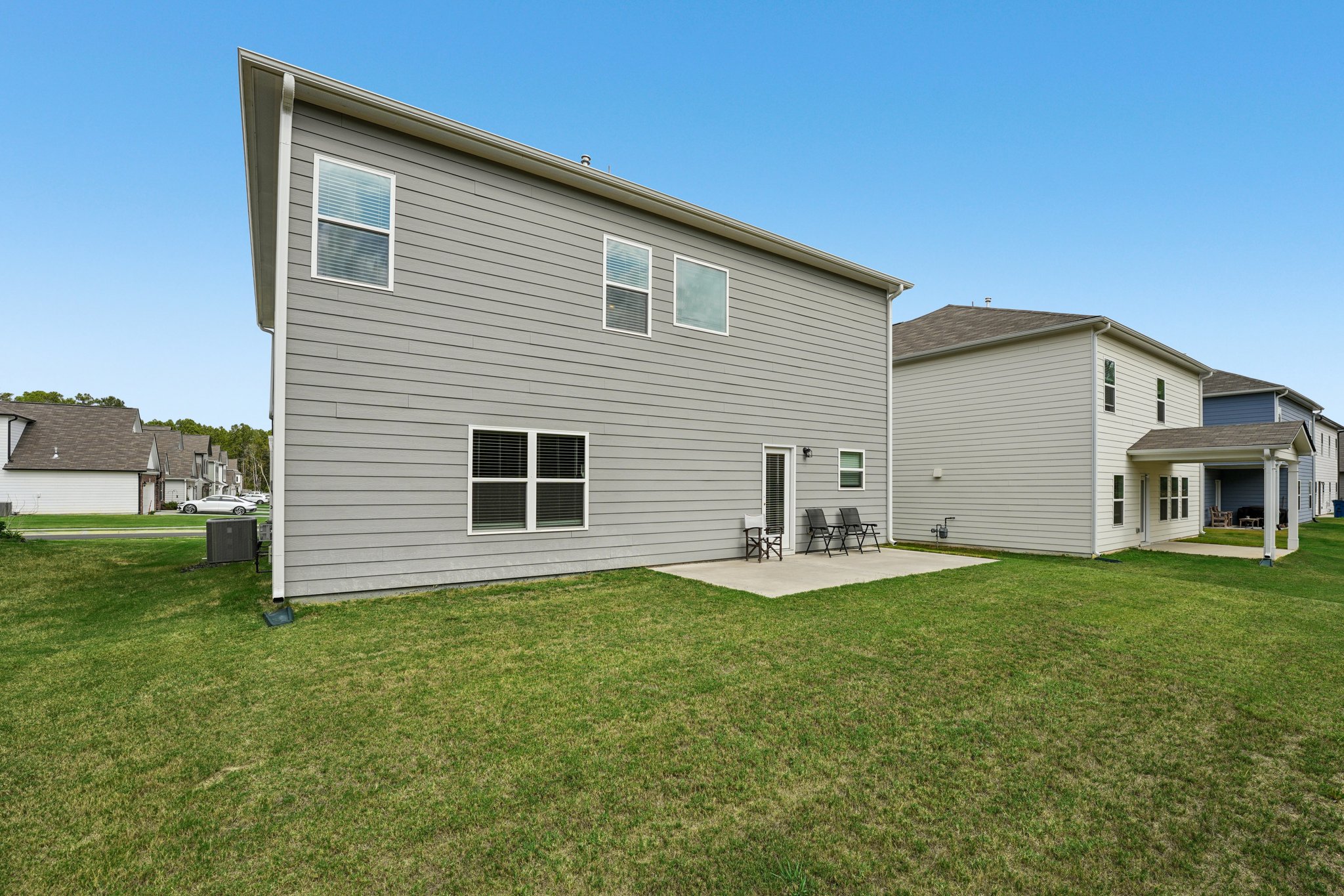 Graham Cir-S1010-051.jpg
