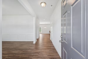 Graham Cir-S1010-006.jpg