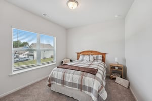 Graham Cir-S1010-029.jpg