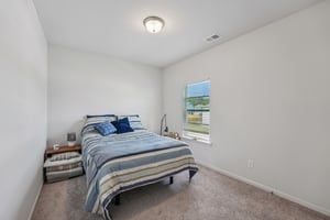 Graham Cir-S1010-031.jpg