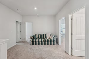 Graham Cir-S1010-035.jpg