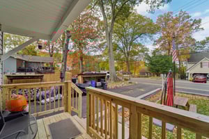 Lakeview Ave-S2910-009.jpg