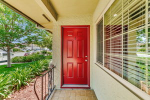 010_166 Monroe St 1  