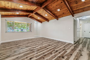 014_166 Monroe St 1  