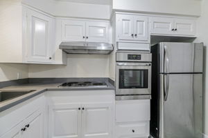 021_166 Monroe St 1  