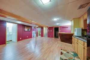  166 Rhodes St, New Britain, CT 06051, US Photo 37