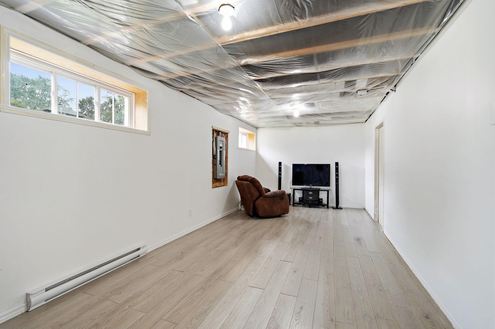  Photo 23
