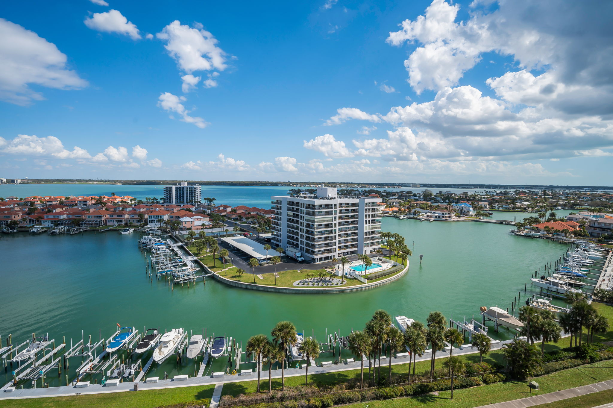 Primary Bedroom Balcony4 View