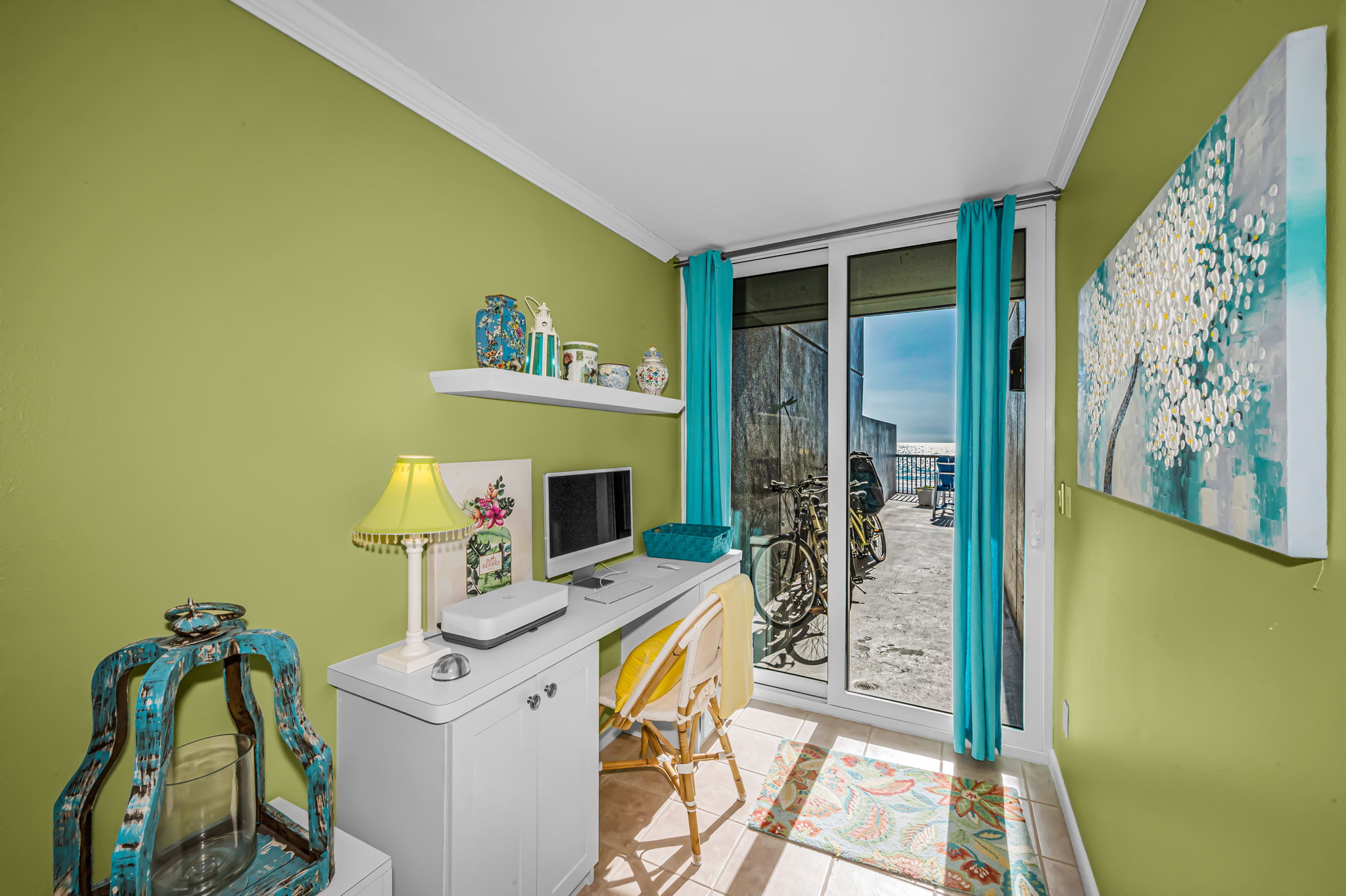 Guest Bedroom2b