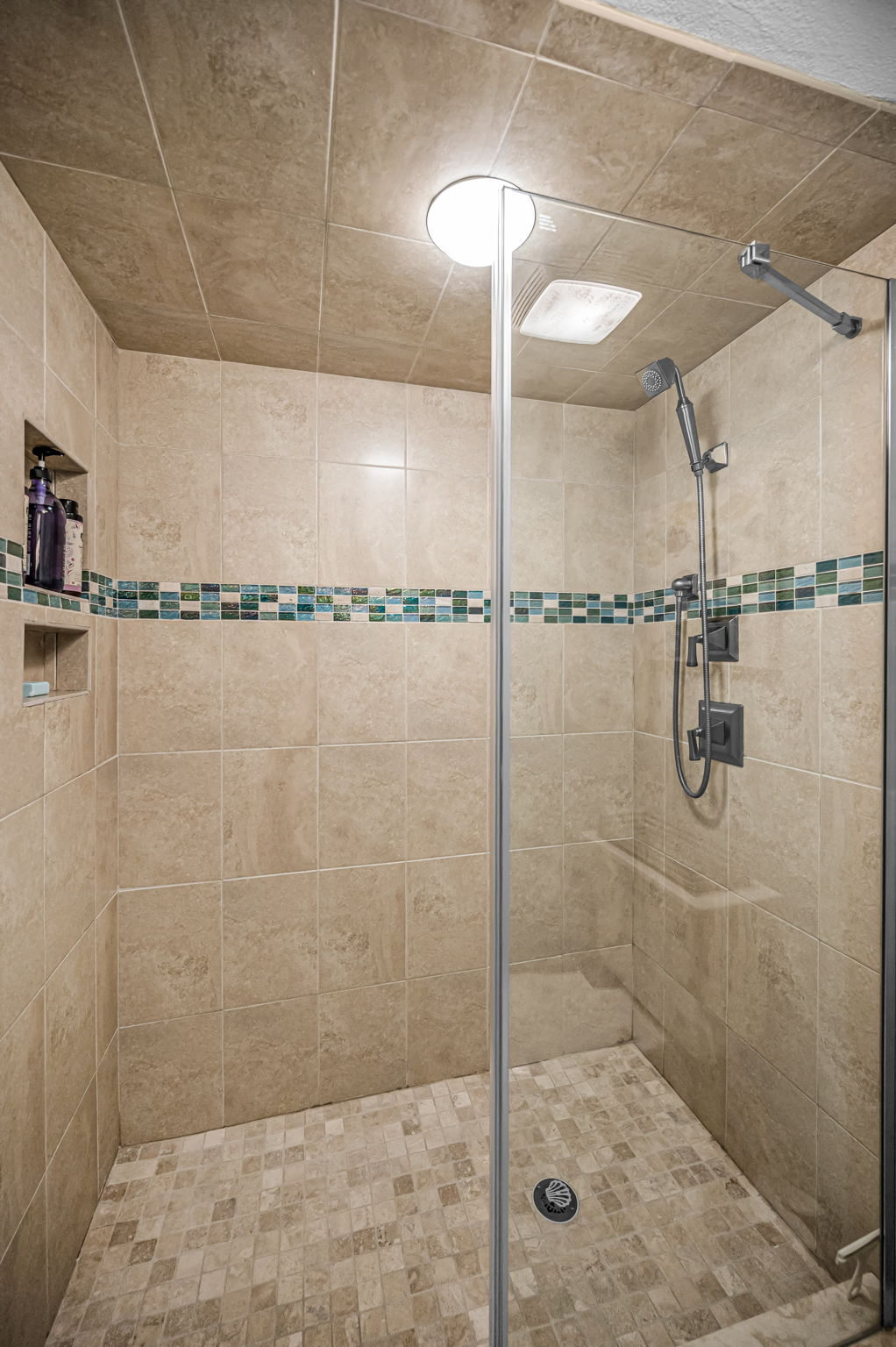 Bathroom2b