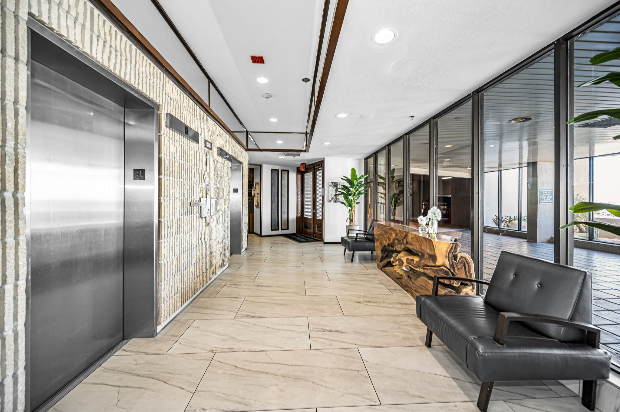 Lobby7 Elevator