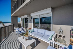Balcony1d