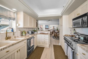 Kitchen2