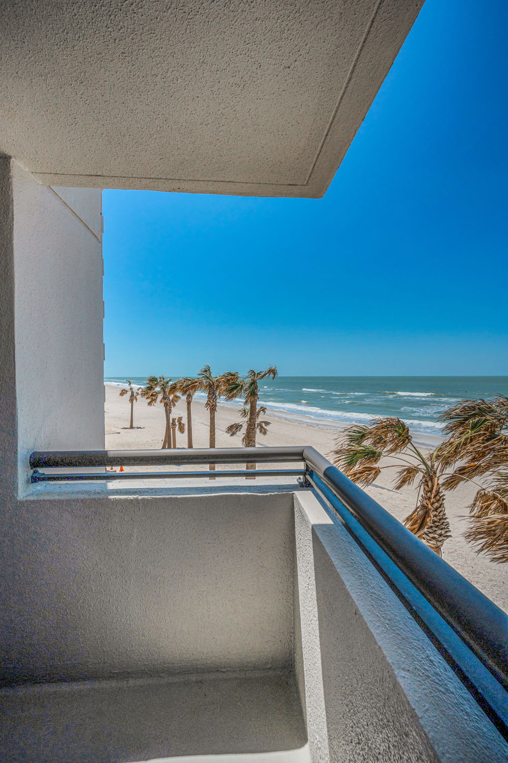 Balcony1j