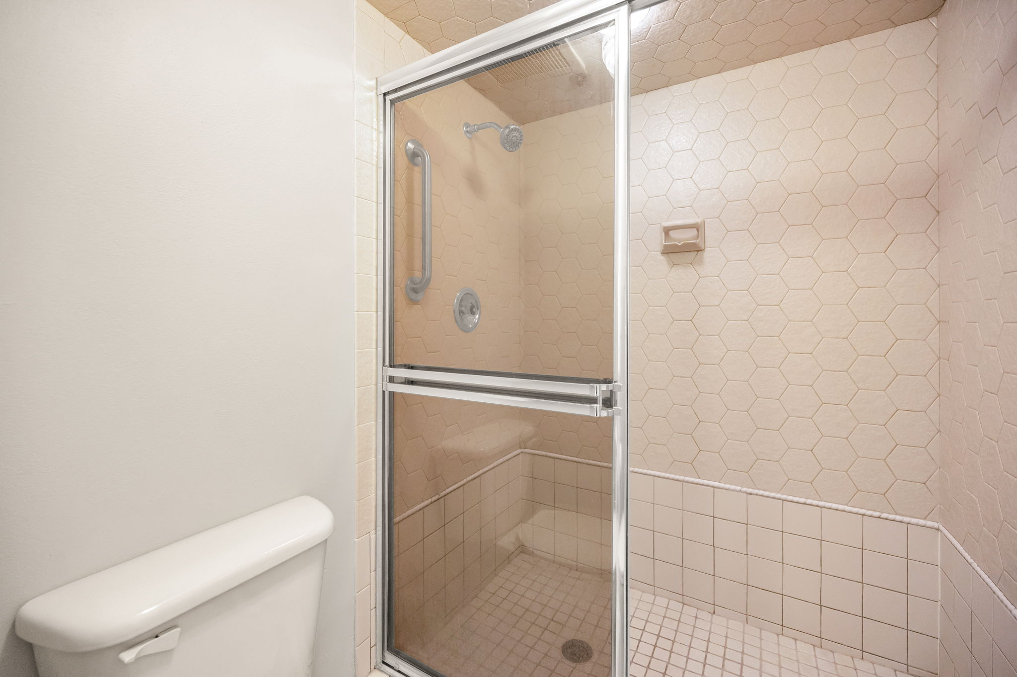 Bathroom2b
