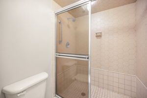 Bathroom2b