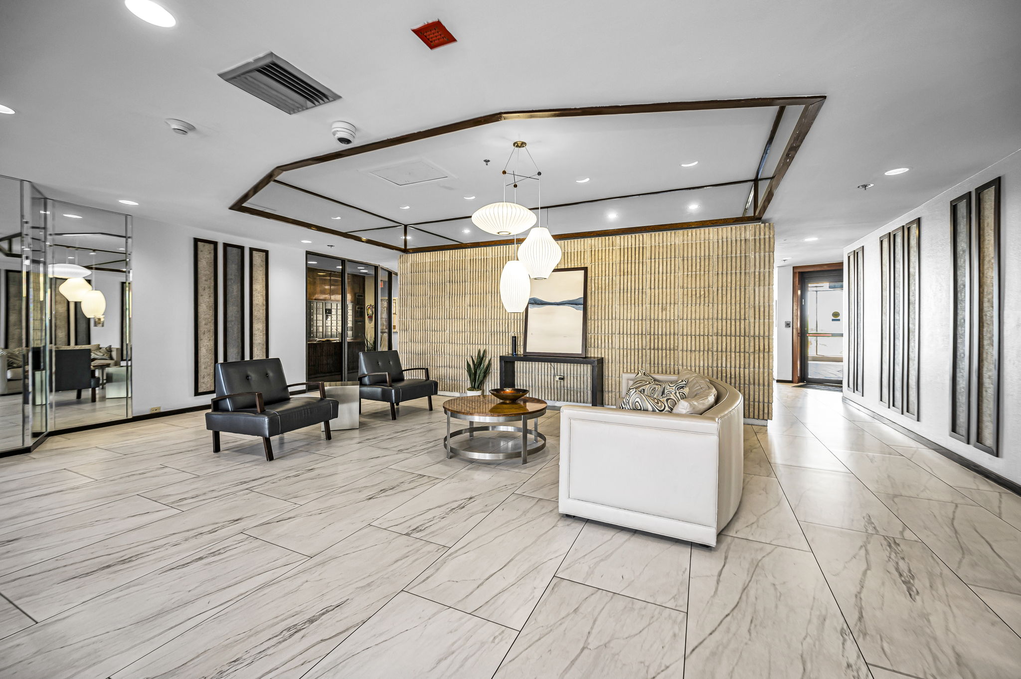 Lobby3