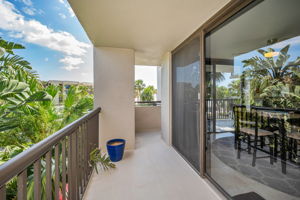 Dining Room Balcony