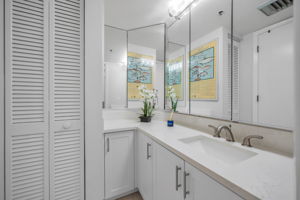 Bathroom2a