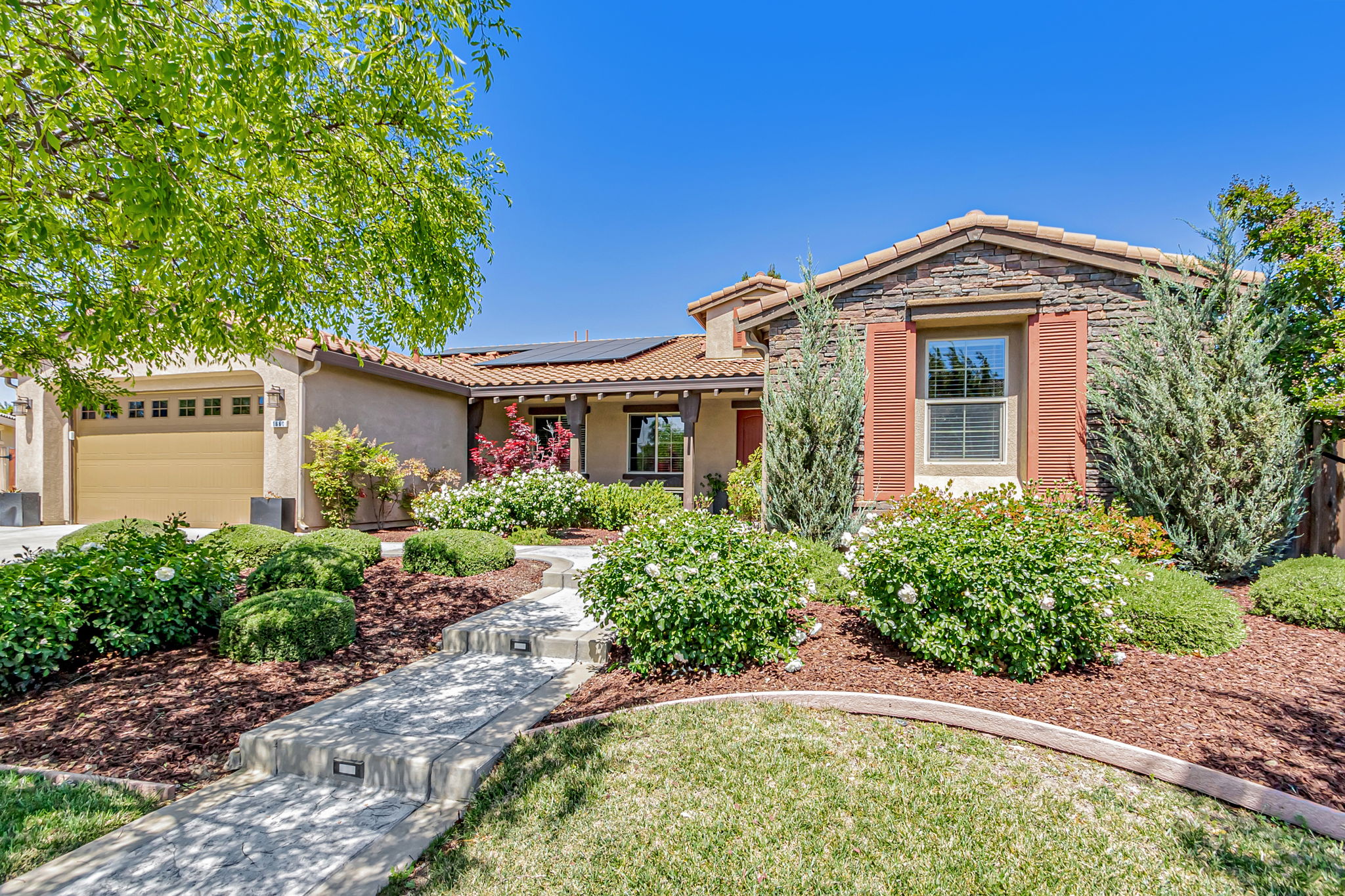 003_1660 Martinez Way  