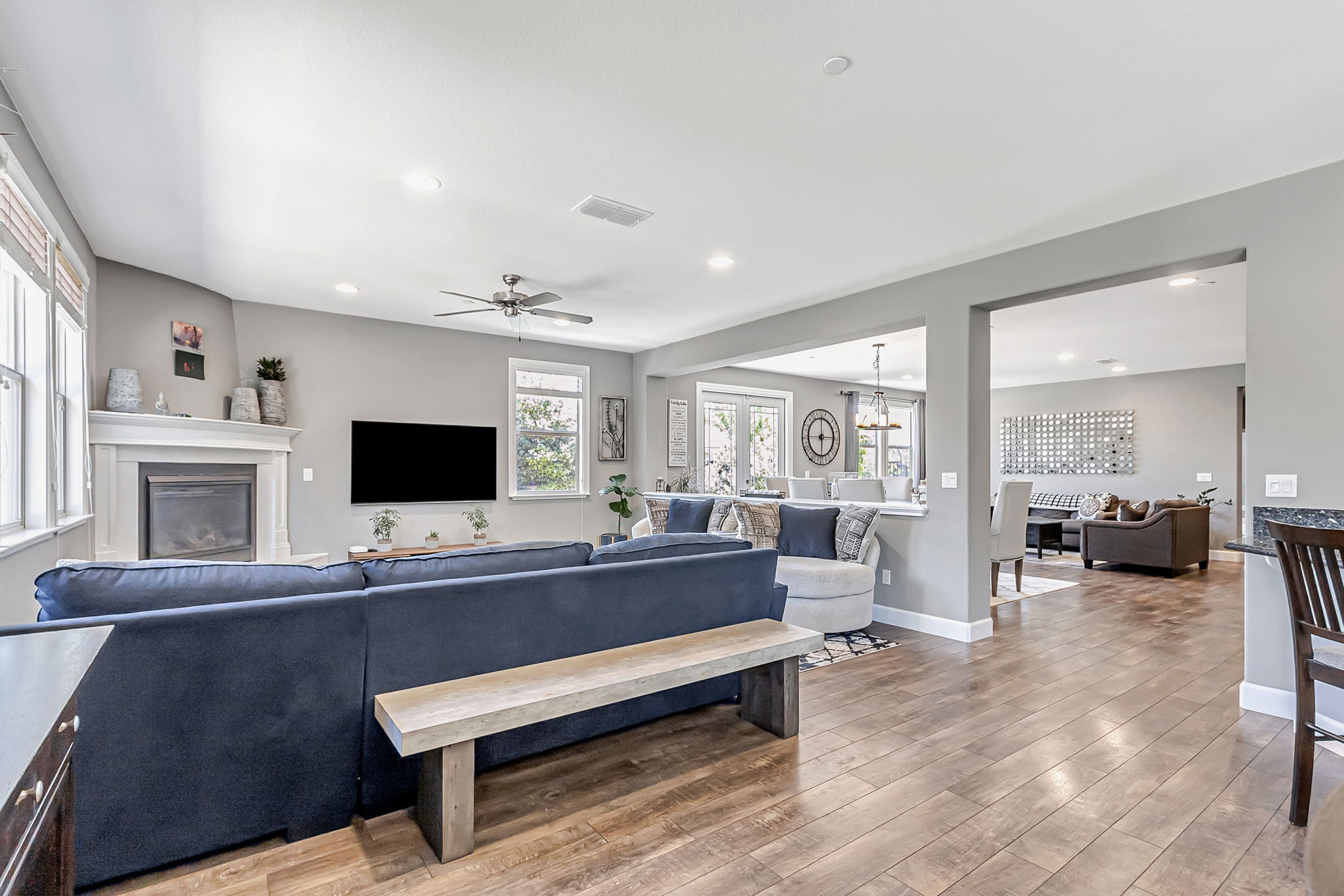 017_1660 Martinez Way  