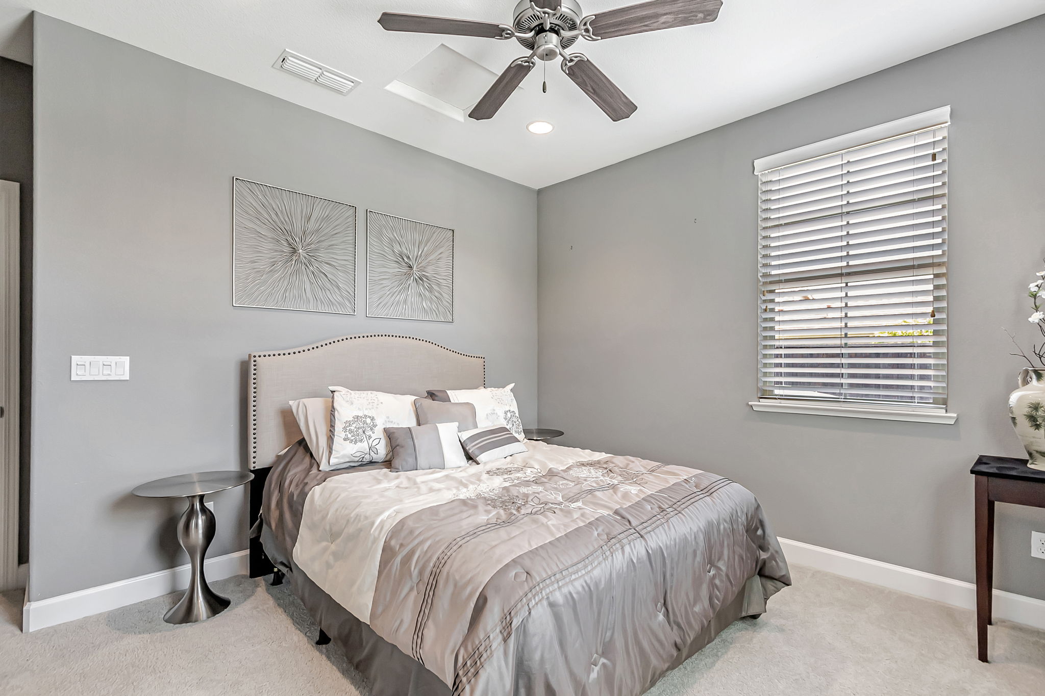 041_1660 Martinez Way  