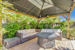 077_1660 Martinez Way  