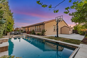 006_TWILIGHT_ 1660 Martinez Way 