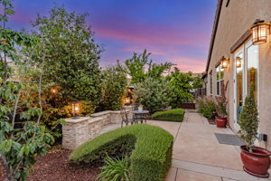 010_TWILIGHT_ 1660 Martinez Way 