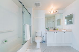 Bathroom 2a