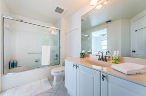 Bathroom 2b