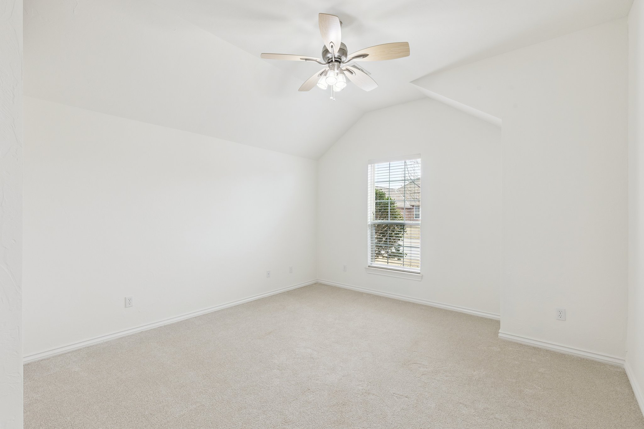 16600 Tonka Trail_038 (2).jpg