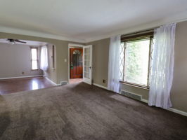 16605 Woodbury Ave, Cleveland, OH 44135, USA Photo 6