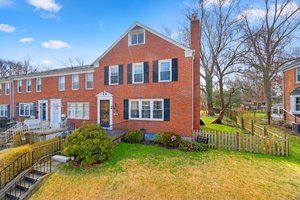 03. Front exterior.jpg