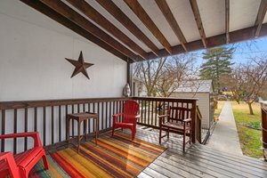 26. Porch.jpg