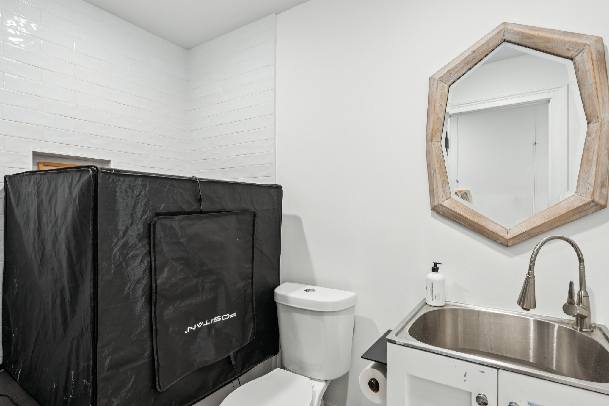 Reinsch Dr-S2802-082.jpg