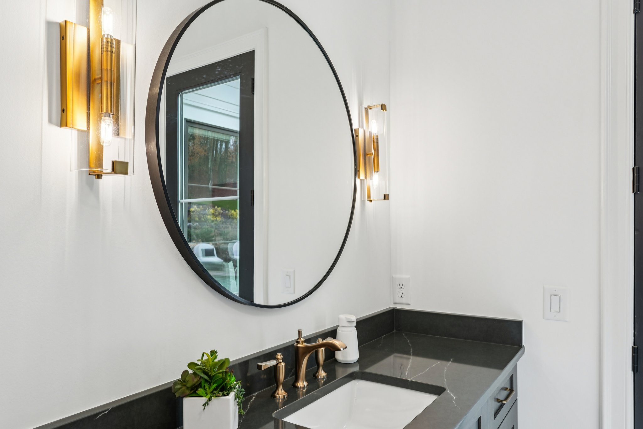 Reinsch Dr-S2802-103.jpg