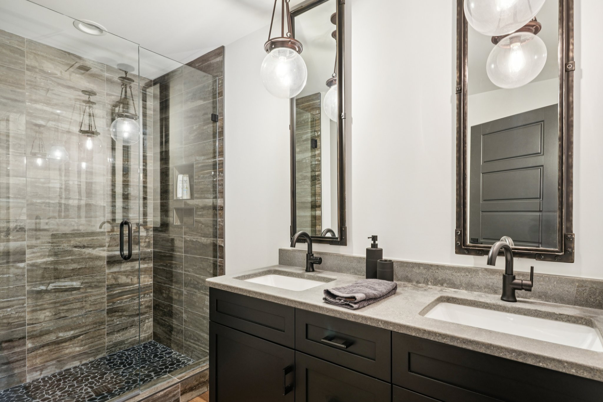 Reinsch Dr-S2802-118.jpg