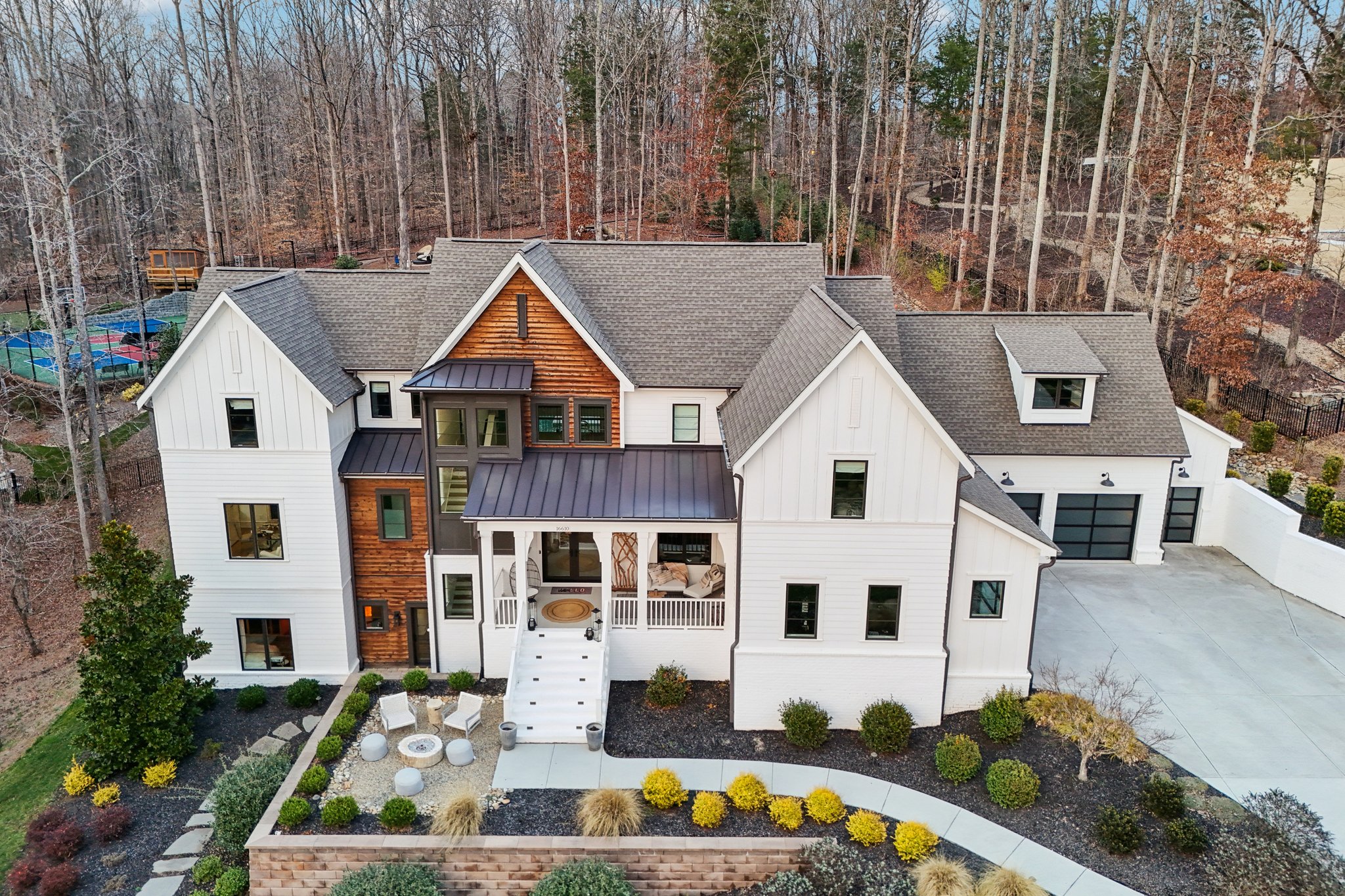 Reinsch Dr-S0203-001.jpg