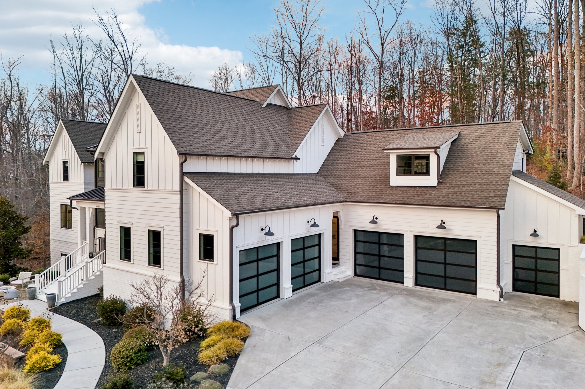 Reinsch Dr-S0203-030.jpg